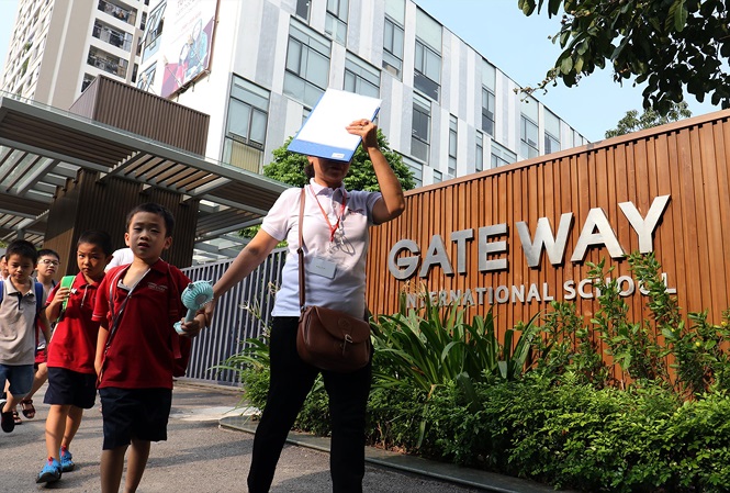 Thêm nhiều tình tiết bất thường vụ bé trai Trường Gateway tử vong